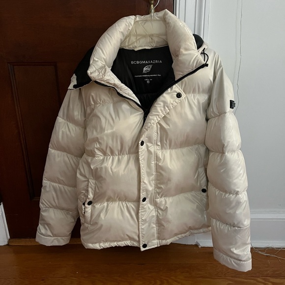 BCBG Jackets & Coats Bcbg Warm White Puffer Jacket Poshmark